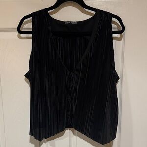SHEIN Black Plisse V-Neck Vest